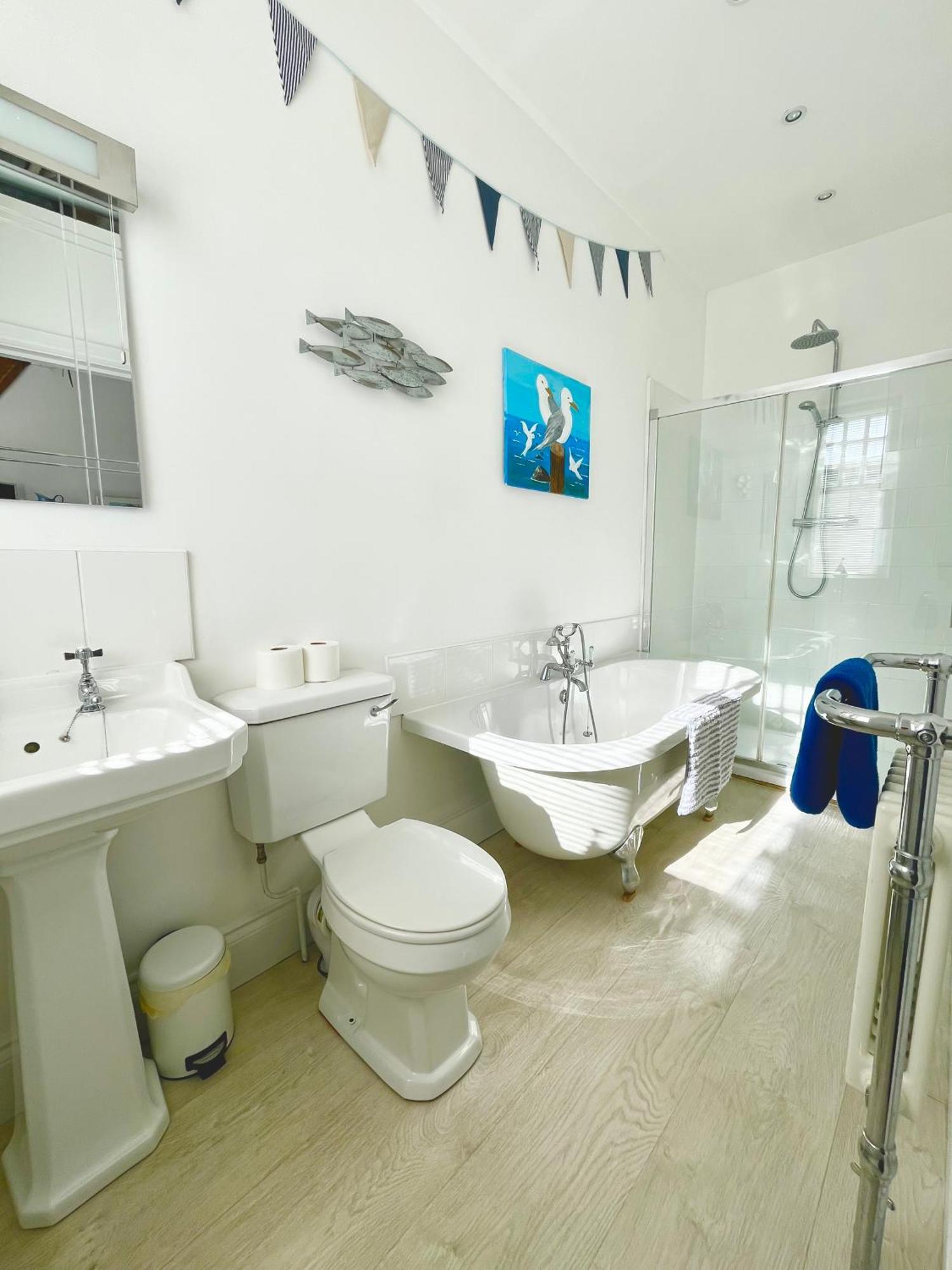 Lyme Regis Renovated Period Seaside Flat Leilighet Eksteriør bilde