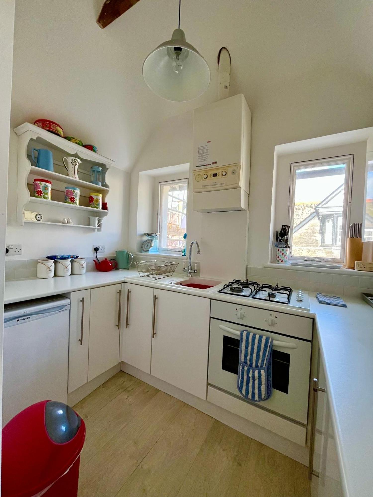 Lyme Regis Renovated Period Seaside Flat Leilighet Eksteriør bilde